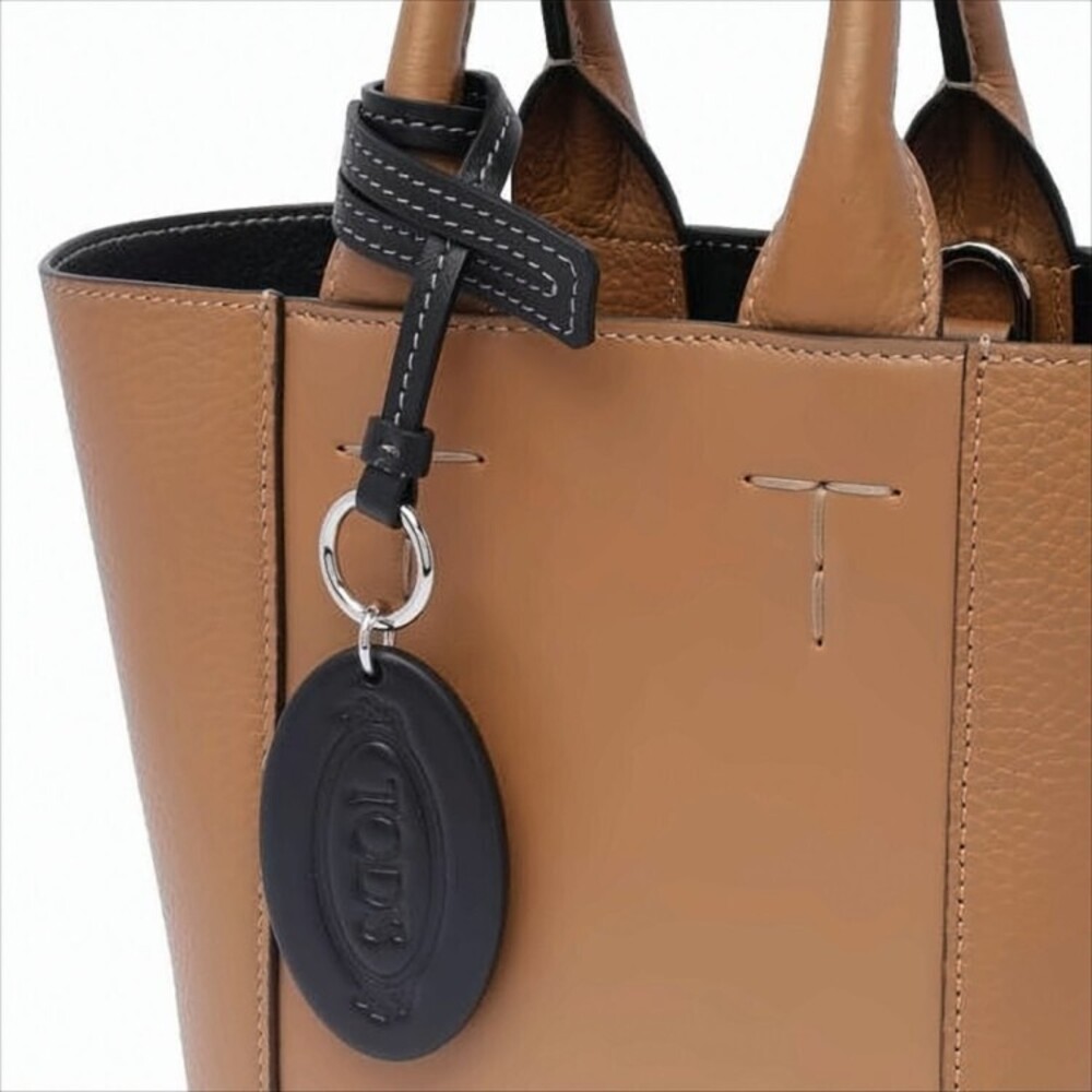 Tods Textured Leather Tote Bag With Detachable Strap - NWT - Picture 4 of 4